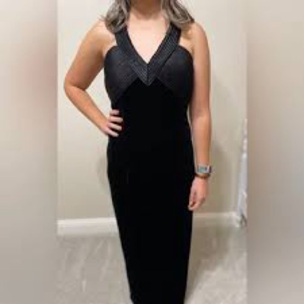 Alex Evenings Black Velvet Elegant Evening Gown